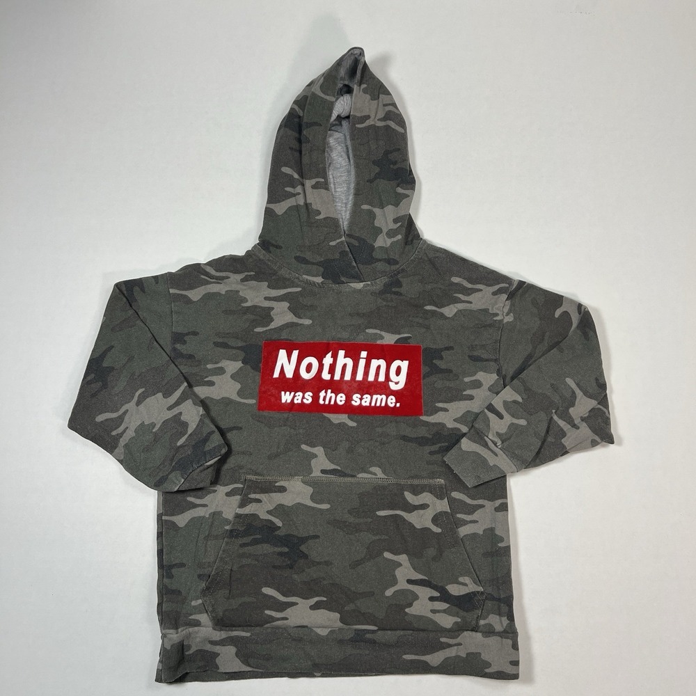 Zara boys' camo pullover hoodie  "Nothing was the same"‎ Size 8